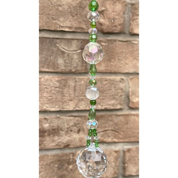 Beaded Suncatcher Green & Clear Crystal Prism Hanging Patio Decor Yard Art Tree - Picture 6 of 10
